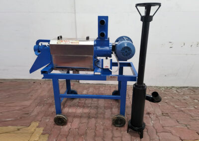 DEWATERING 5 HP MACHINE