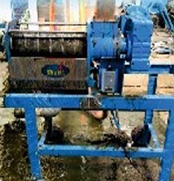 COW DUNG DEWATERING MACHINE